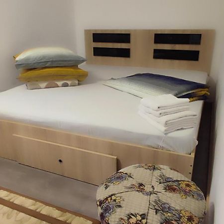 Margeanului Studio Bucureşti Ngoại thất bức ảnh
