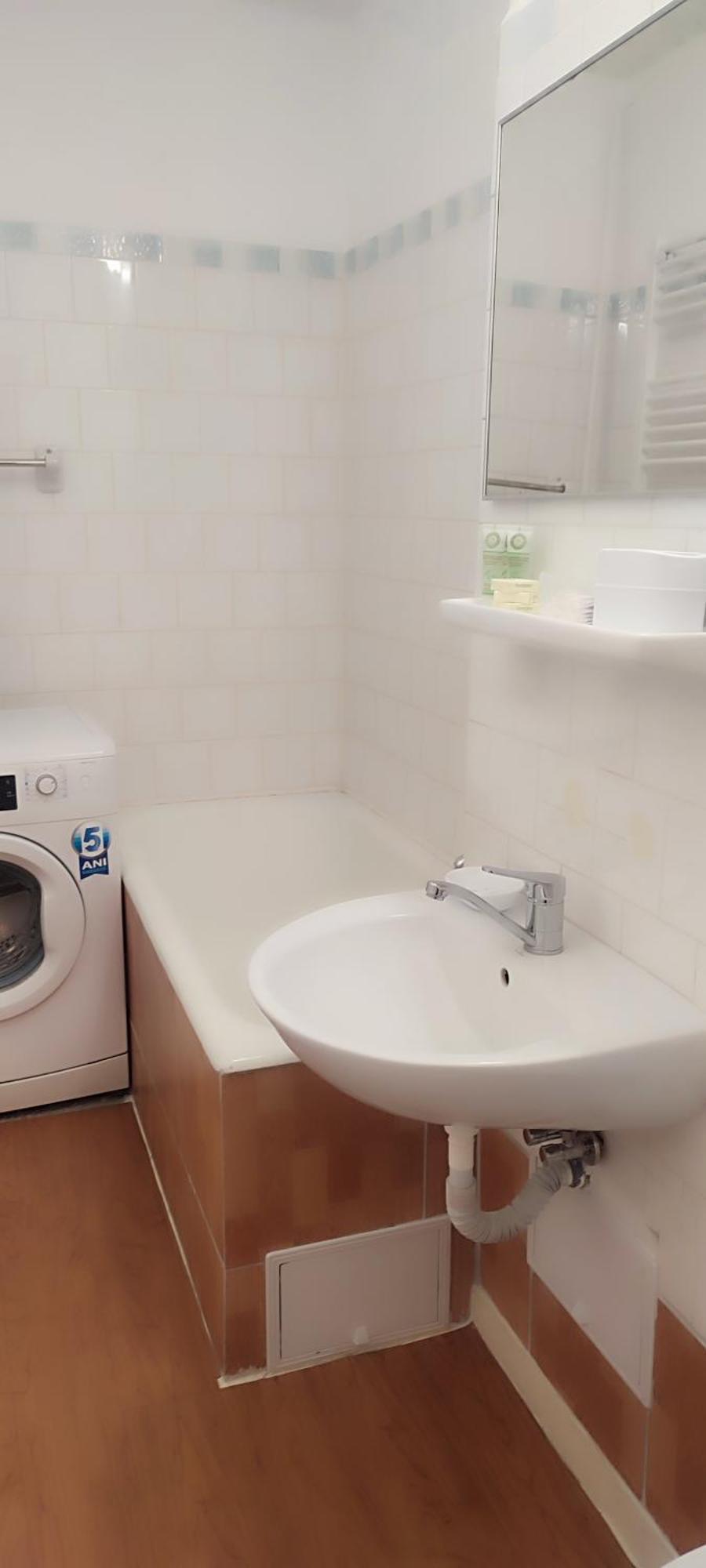 Margeanului Studio Bucureşti Ngoại thất bức ảnh